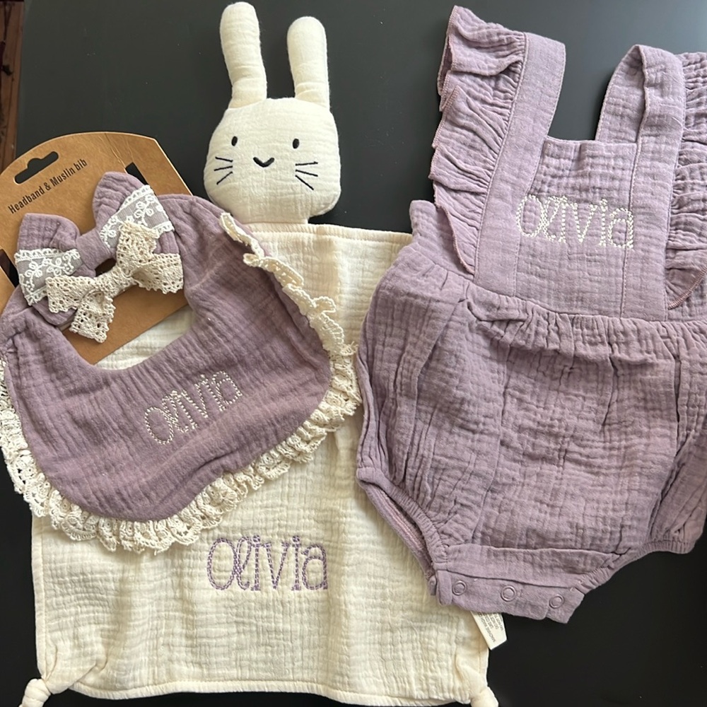 Organic muslin cotton “OLIVIA” embroidered baby gift.